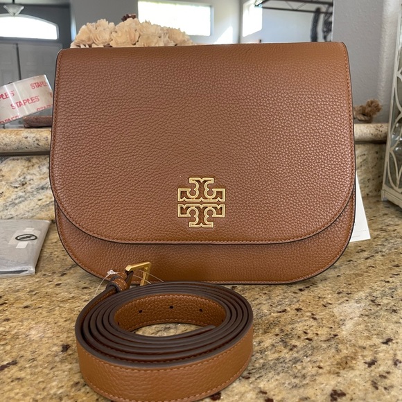 Tory Burch Bags New Tory Burch Large Britten Saddle Crossbody Bag